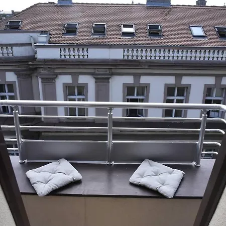 Center Penthouse Duplex *